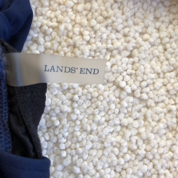 Lands End plus chlorine resistant  tugless soft cup sporty bathing suit - Picture 10 of 10